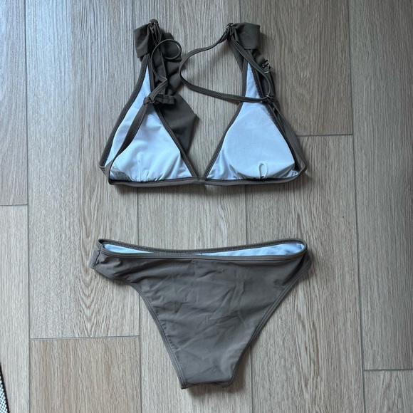 Army Green Ruffle Bikini Set - Picture 3 of 3